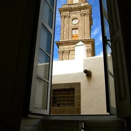 El Patio De Vegueta Konukevi *
