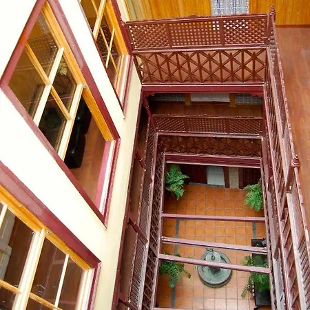 El Patio De Vegueta